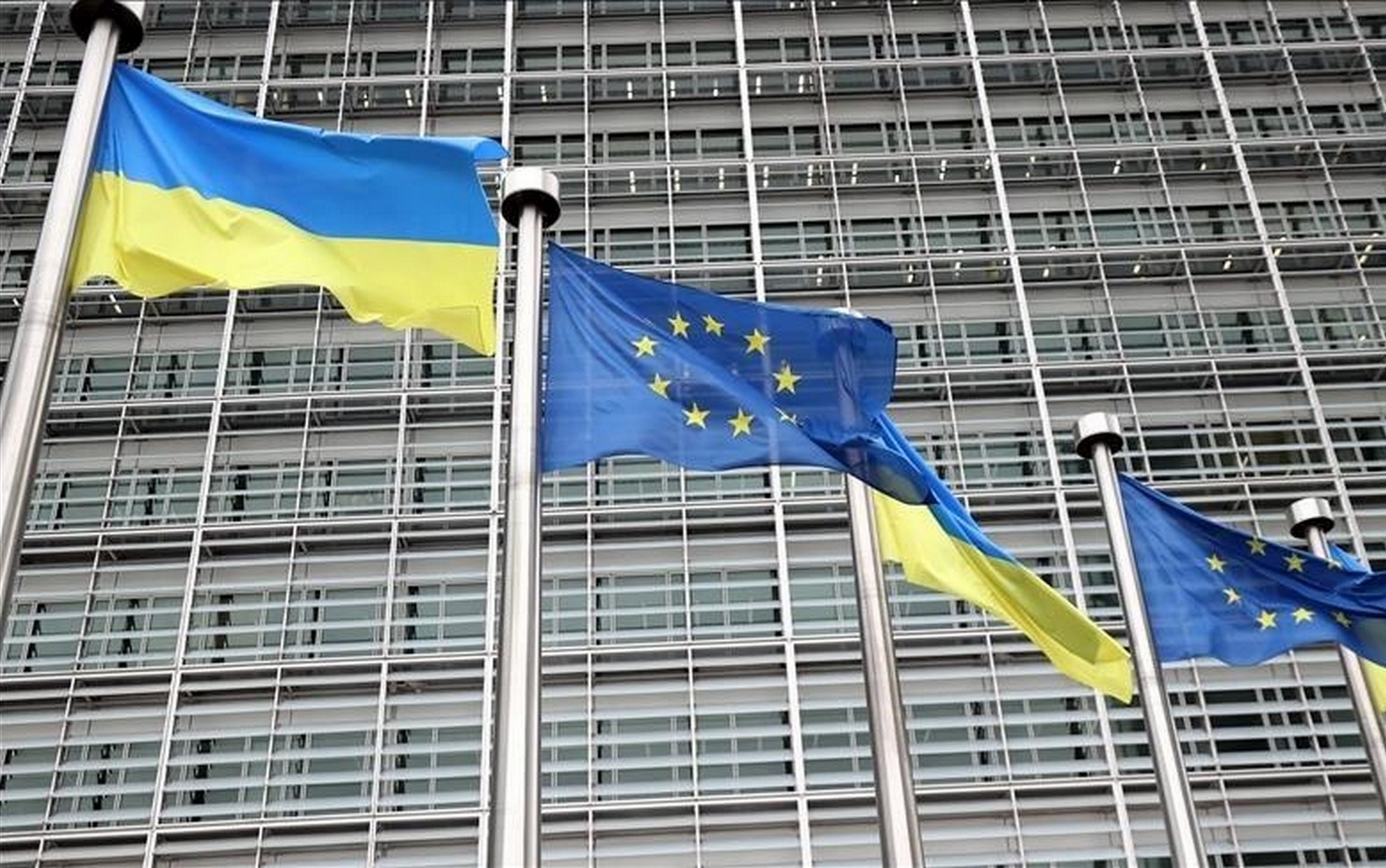 European Union opens accession talks with Ukraine, Moldova