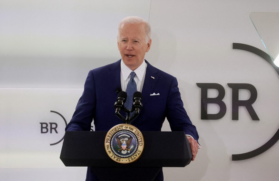 Biden announces new $425 military aid package for Ukraine