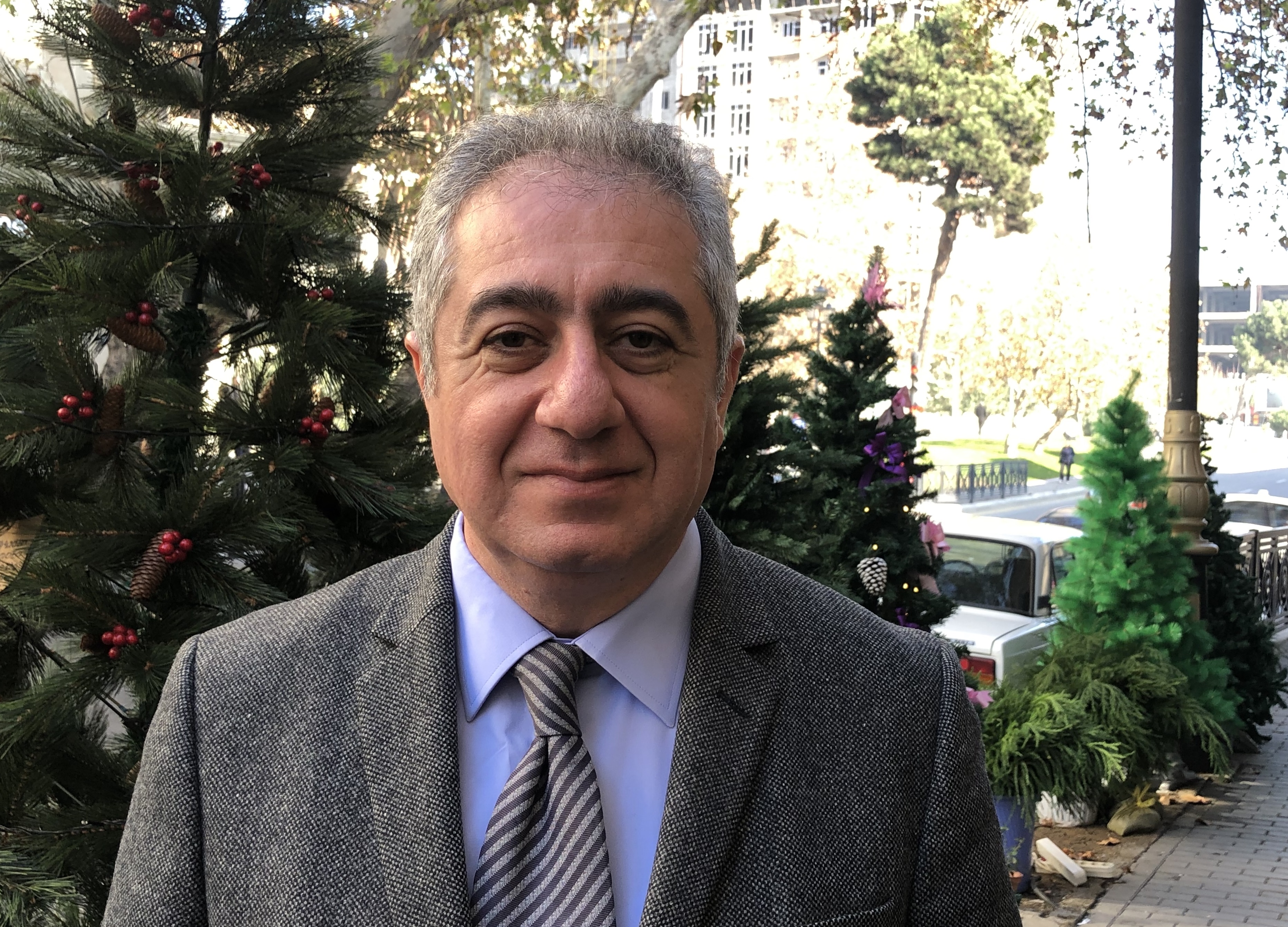 Azerbaijani political activist released to house arrest