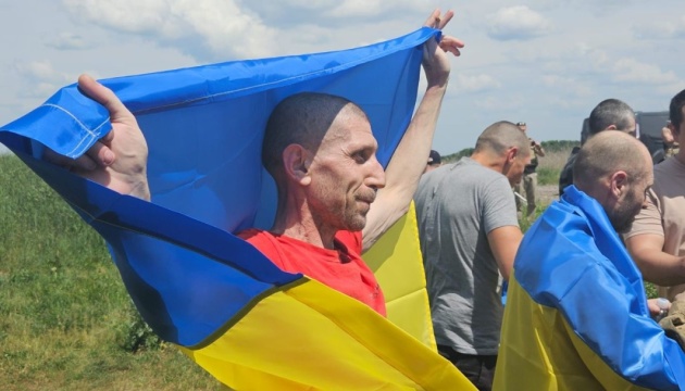 75 Ukrainians returned from Russian captivity