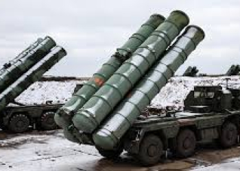 Ukraine strikes Russian S-400 missile system as Kyiv, Moscow trade drones