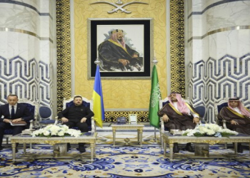 US, Ukrainian officials arrive in Saudi Arabia for talks to mend ties