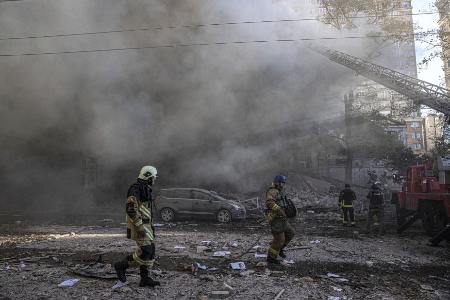 Zelenskiy slams Ukraine's allies  for showing no real reaction to deadly Russian bombardment