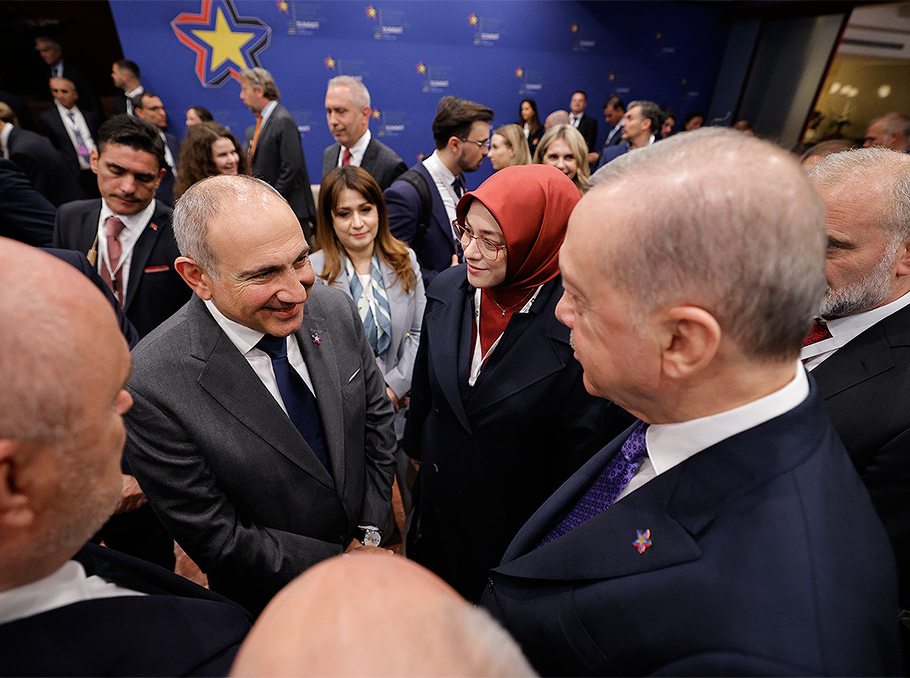 Armenia, Turkey pledged to continue dialogue as Pashinyan makes rare phone call to Erdogan