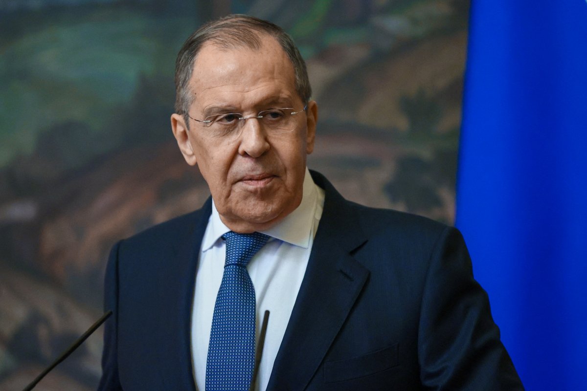 Russia’s top diplomat rules out Putin-Zelenskiy summit as agenda “not ready at all”