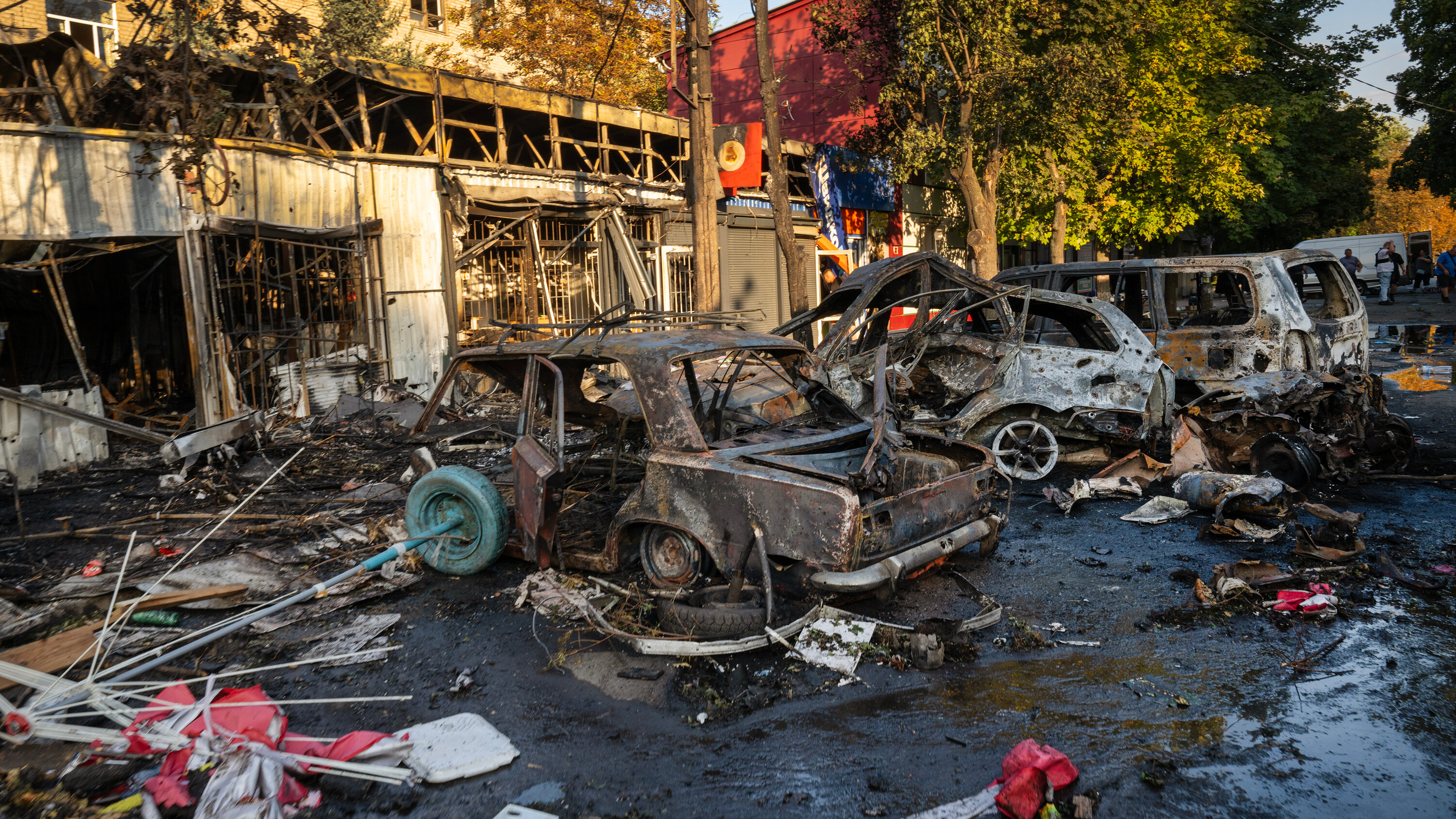 Three civilians killed in Russia’s missile and artillery strikes over weekend