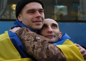Ukraine, Russia swap 800 POWs in largest prisoner exchange since start of war