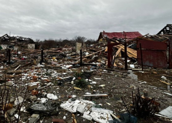 Five killed in Russia’s missile and drone barrage in eastern Ukraine